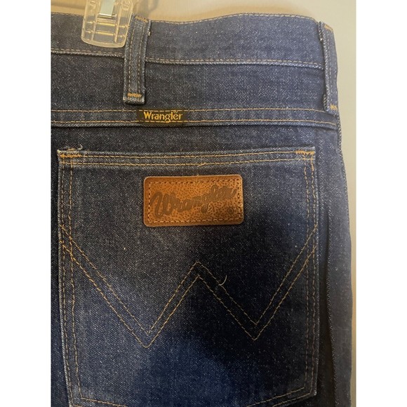 Made in USA Vintage Denim Wrangler 945 Boot Cut Jeans Men's 44x30 Regular Fit - Picture 4 of 5